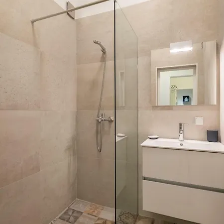 Cozy Designer Flat On Dondukov Blvd *