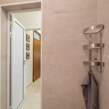 Cozy Designer Flat On Dondukov Blvd סופיה